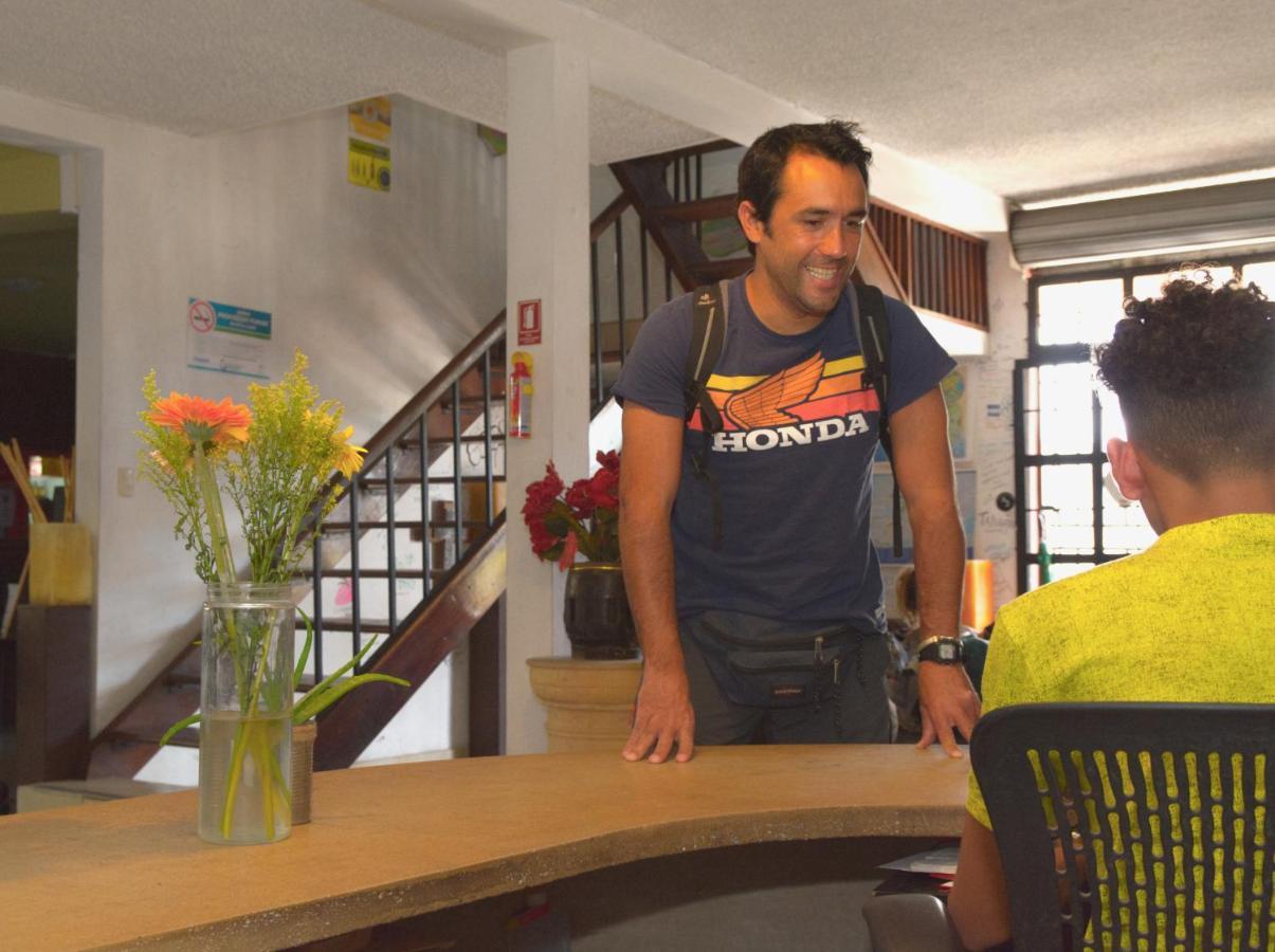 La Zona Hostal *